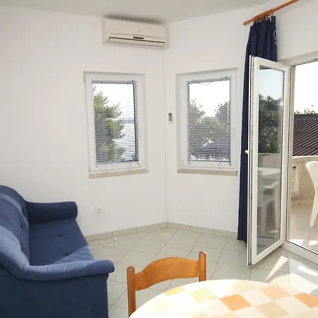 8454b Apartament